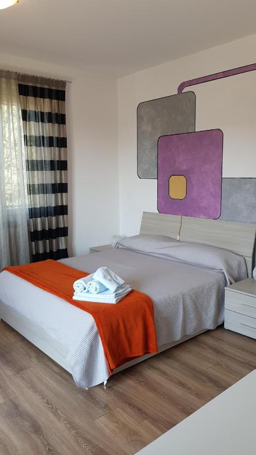 B&B Villa Giulia Desenzano del Garda Cameră foto